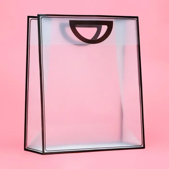 Пакет ПП с вырубной ручкой, прозрачный, 36&times;30&times;13 см, чёрный