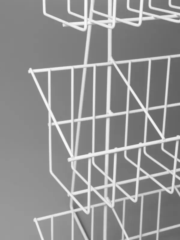 Стойка прикассовая 88.5&times;24&times;56 см, размер ячейки 12.5&times;12&times;13 см, белая