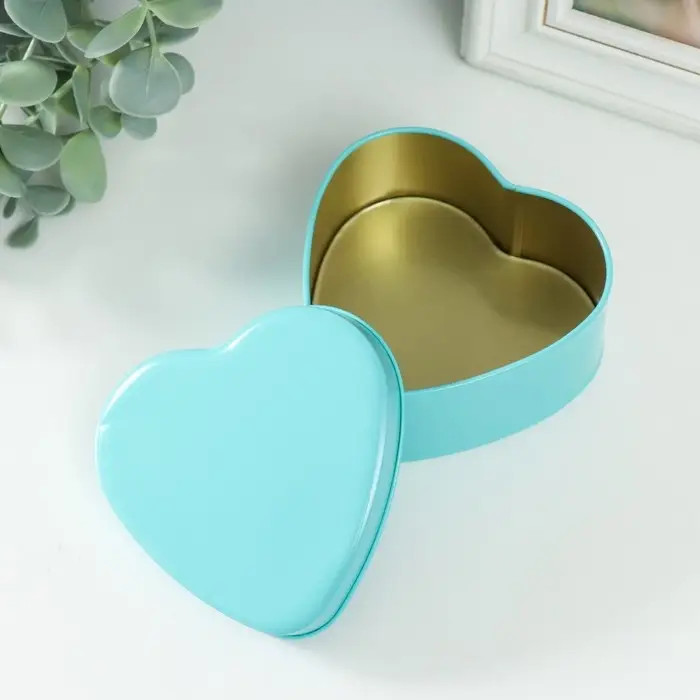 Шкатулка металл под свечу "Сердце. Глянец" голубой 9,5х9х4,5 см