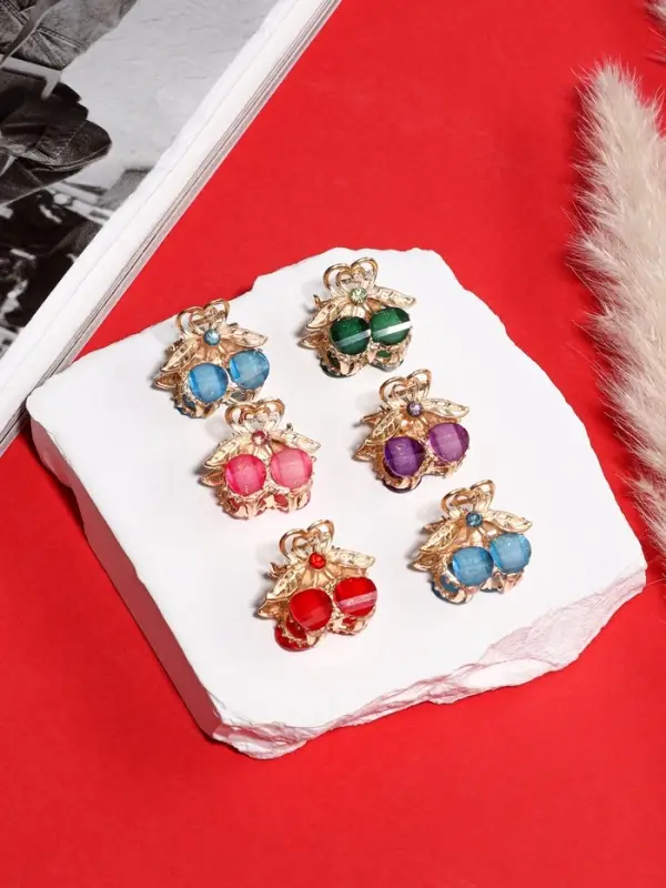 Крабик для волос &laquo;Арфея&raquo;, вишенки, 2.3 см, золотистый МИКС