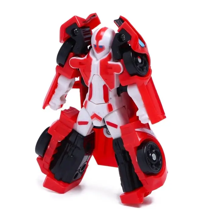 Робот-трансформер &laquo;Рэйсер&raquo;