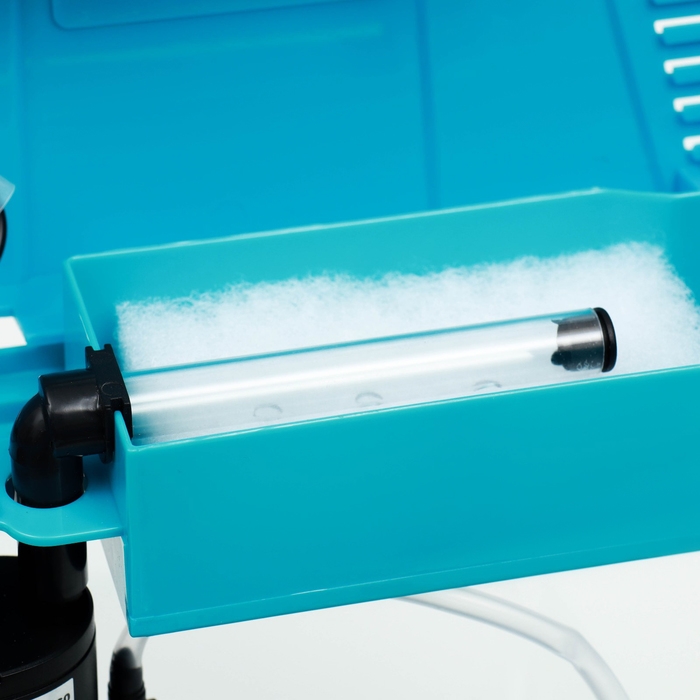 Аквариум SeaStar HX-240F в комплекте: LED-лампа, фильтр, 10 л, голубой Аквариум SeaStar HX-240F в комплекте: LED-лампа, фильтр, 10 л, голубой