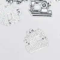 Металлический элемент, декоративная подвеска «Арт Узор. Швейная машинка», серебро, 2×2 см Металлический элемент, декоративная подвеска «Арт Узор. Швейная машинка», серебро, 2×2 см