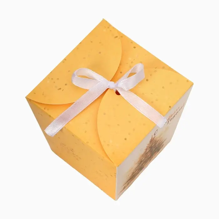 Бонбоньерка, новогодняя подарочная упаковка «Золотая Ель», 7.5×8×7.5 см Бонбоньерка, новогодняя подарочная упаковка «Золотая Ель», 7.5×8×7.5 см