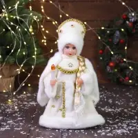 Снегурочка под ёлку &laquo;Зимнее волшебство. В шубке с бусинками и в кокошнике&raquo; двигается, с подсветкой, 30 см, золото