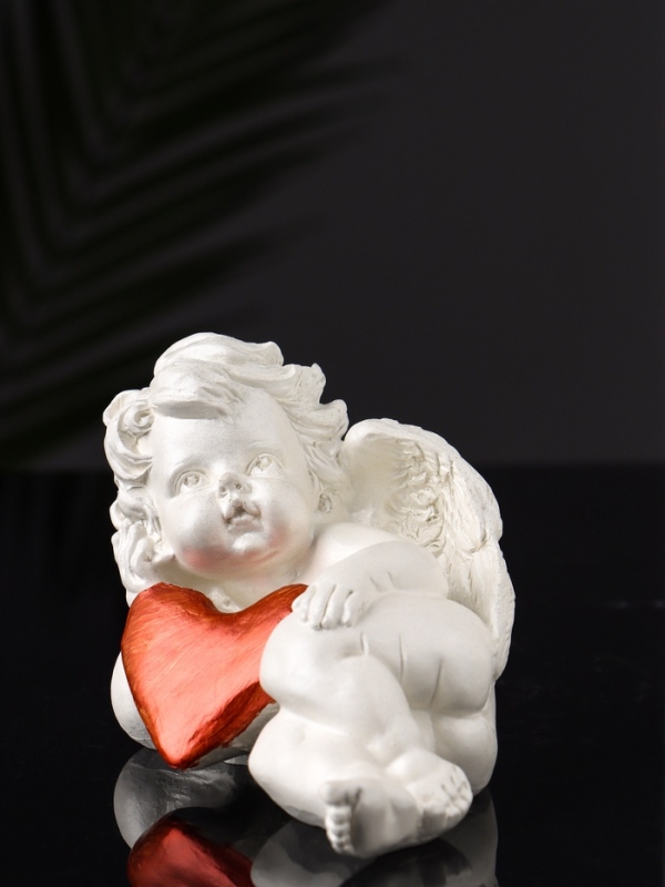 Фигура "Ангел с сердцем" 14х10х7 см, перламутр