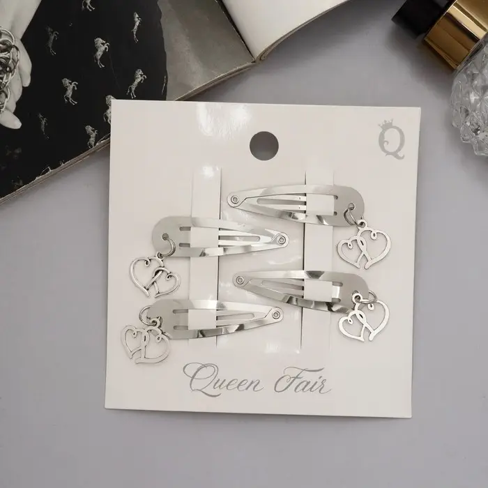 Невидимки для волос «Офелия», набор 4 шт., сердечки, 4.5 см, серебро Невидимки для волос «Офелия», набор 4 шт., сердечки, 4.5 см, серебро