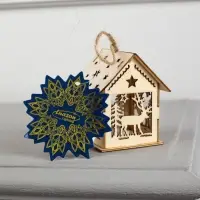 Ёлочная игрушка &laquo;Домик с оленем&raquo;, 7.5&times;6.5&times;6 см, от батареек, свечение тёплое белое