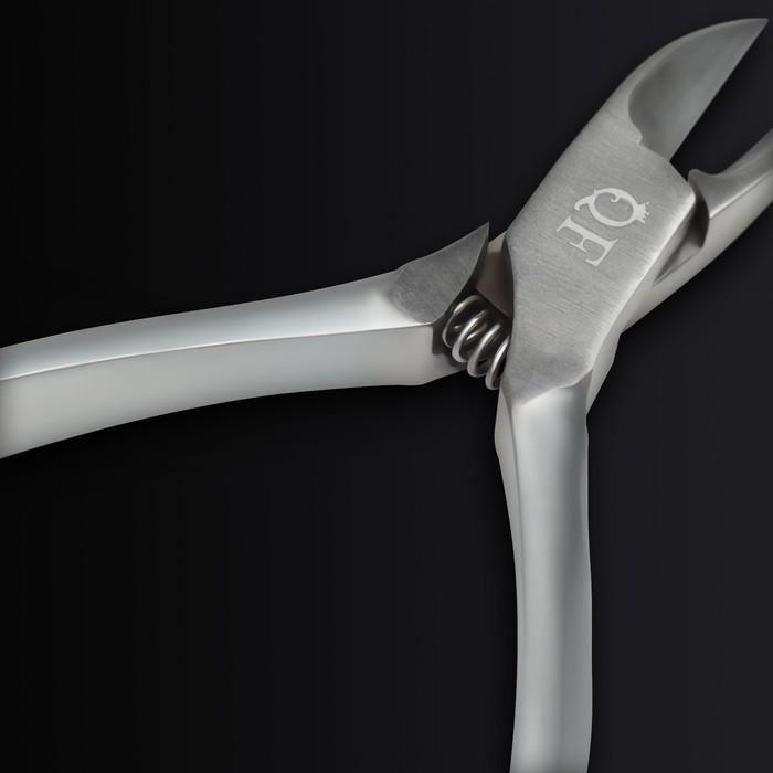 Кусачки педикюрные «Premium satin», скрытая пружина, 10,9 см, длина лезвия - 16 мм, цвет серебристый Кусачки педикюрные «Premium satin», скрытая пружина, 10,9 см, длина лезвия - 16 мм, цвет серебристый