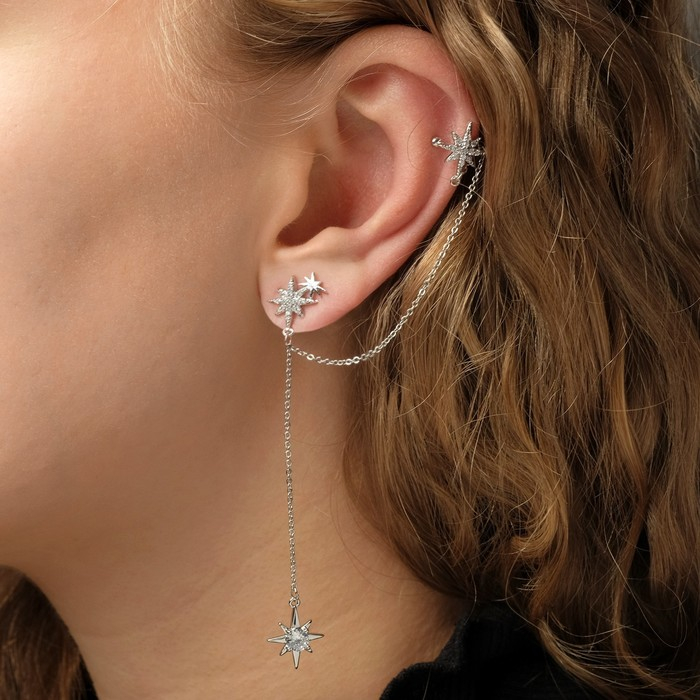 Серьга «Кафф» северная звезда с цепью, цвет белый в серебре Серьга «Кафф» северная звезда с цепью, цвет белый в серебре