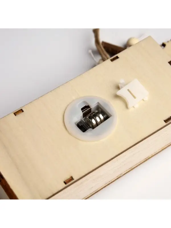 Светодиодная фигура &laquo;Фабрика подарков&raquo; 7.5&times;22&times;5 см, дерево, батарейки LR1130&times;3 (в комплекте), свечение тёплое белое