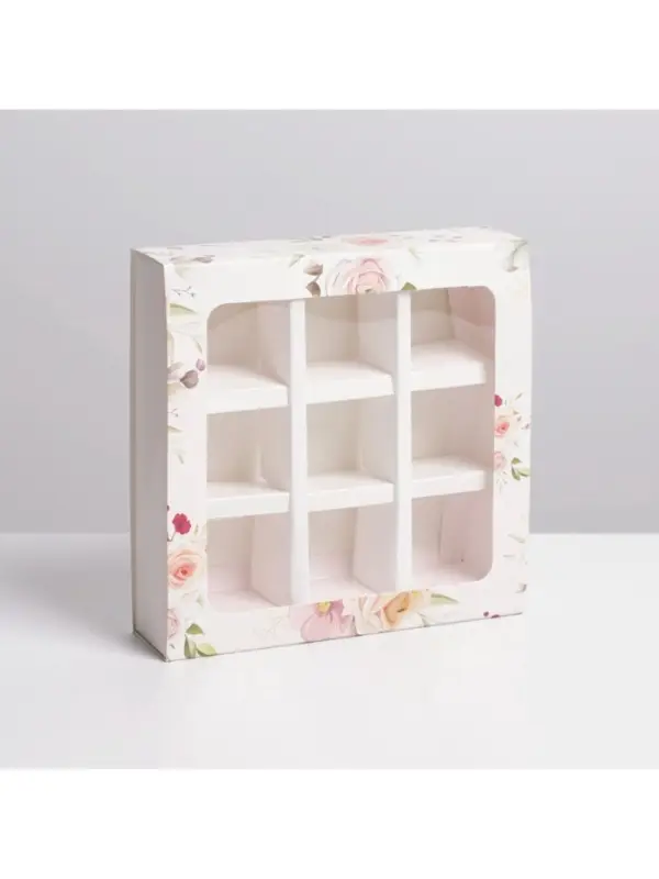 Коробка для конфет, кондитерская упаковка, 9 ячеек, &laquo;С 8 Марта&raquo; 14.5&times;14.5&times;3.5 см
