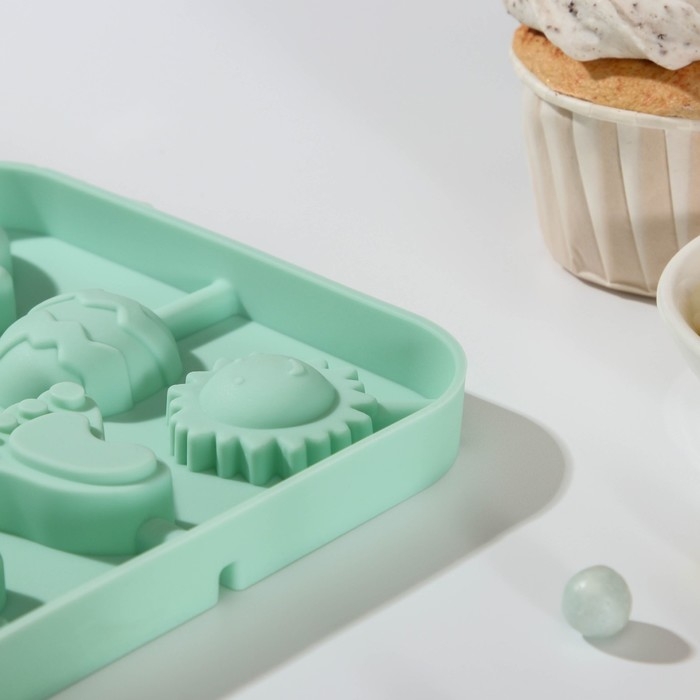 Форма силиконовая для леденцов «Солнечный день», 14×14×1,5 см, 8 ячеек, с палочками, цвет МИКС Форма силиконовая для леденцов «Солнечный день», 14×14×1,5 см, 8 ячеек, с палочками, цвет МИКС