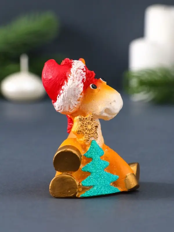 Свеча фигурная "Лошадка" 6,5х5,5х8 см, цв. золотой