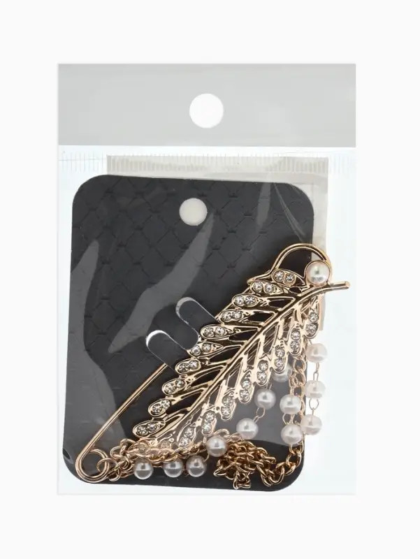 Булавка &laquo;Лист&raquo; в стразах, цепочка, жемчуг, L=7.5 см, цвет белый в золоте