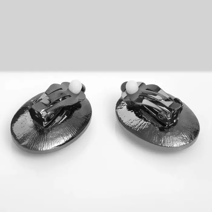 Клипсы «Вечеринка» овалы, цвет серый в сером металле Клипсы «Вечеринка» овалы, цвет серый в сером металле