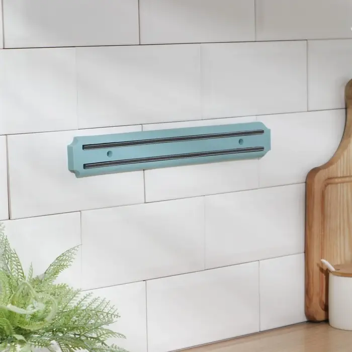 Держатель для ножей магнитный Доляна «Цветная линия», 33 см, цвет голубой Держатель для ножей магнитный Доляна «Цветная линия», 33 см, цвет голубой