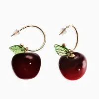 Серьги-кольца "Черешня с листочком", цвет бордовый в золоте Серьги-кольца "Черешня с листочком", цвет бордовый в золоте