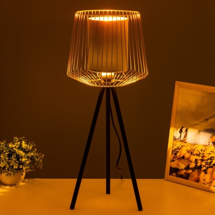 Настольная лампа 42872/1GR Е27 40Вт зеленый золото 24х24х57см RISALUX Настольная лампа 42872/1GR Е27 40Вт зеленый золото 24х24х57см RISALUX