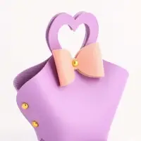 Кожанная подарочная сумочка 10,5 х 5 х 6 см сиреневая