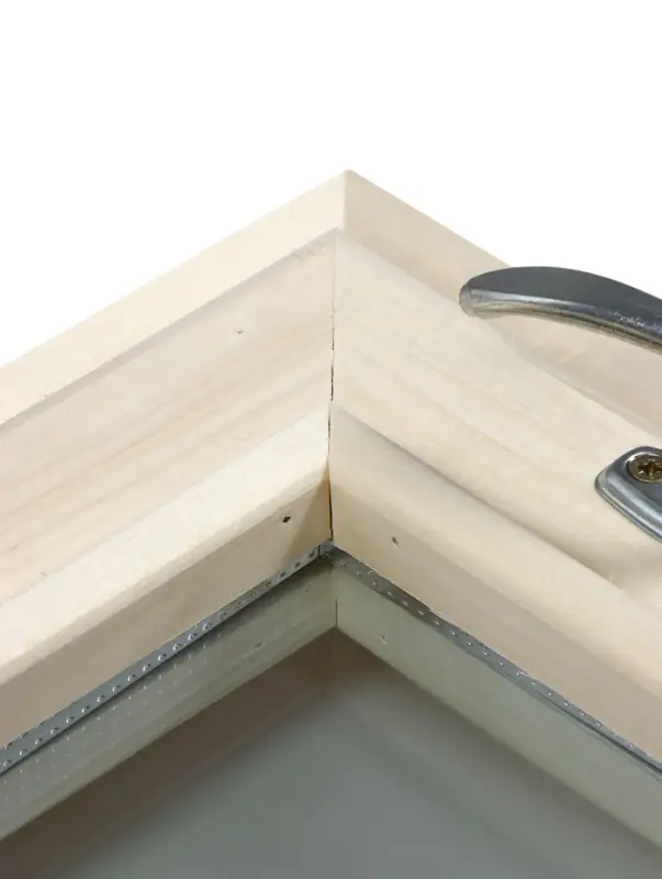 Окно, 30×30см, однокамерный стеклопакет, осина Окно, 30×30см, однокамерный стеклопакет, осина