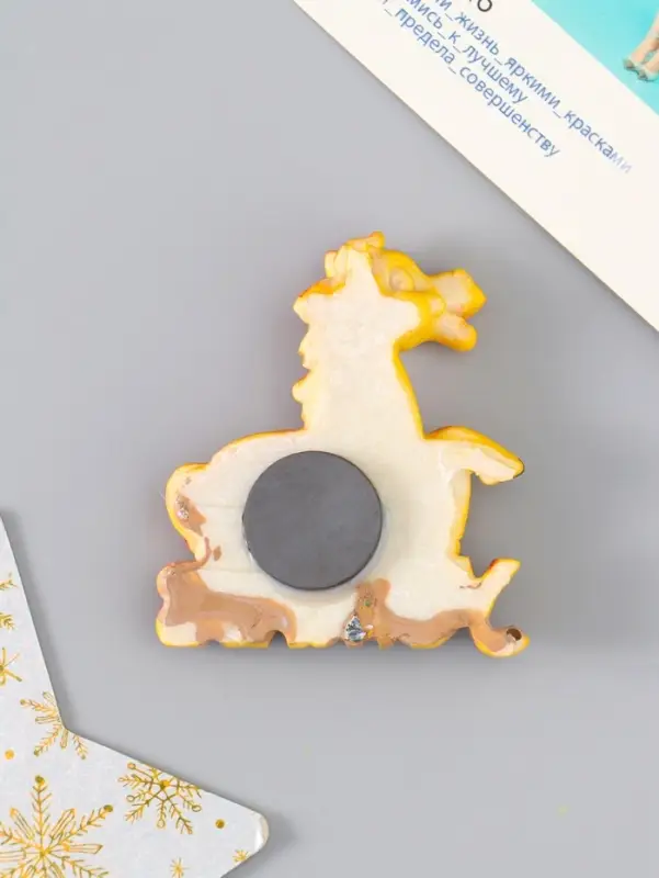 Магнит полистоун "Лошадка с монетами и пожеланием" МИКС 5,3х6 см