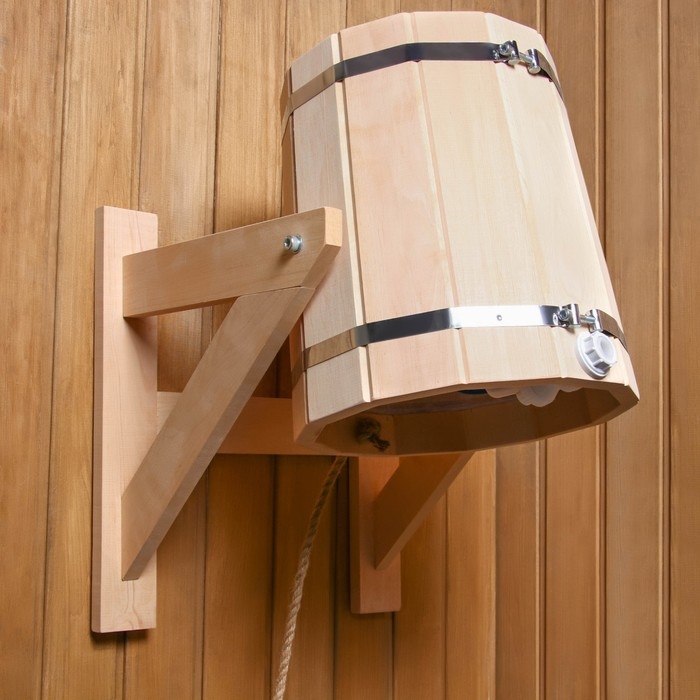 Обливное устройство из ольхи, 10 л, с пластиковой вставкой, с переливом Обливное устройство из ольхи, 10 л, с пластиковой вставкой, с переливом