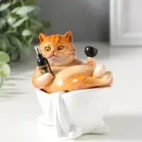 Сувенир полистоун лак "Пухлый кот лежит в ванне с бокалом" 11,5х7,7х10,5 см