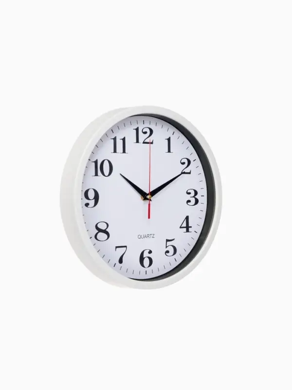 Часы настенные интерьерные &laquo;Время&raquo;, плавный ход, d=28 см, белые