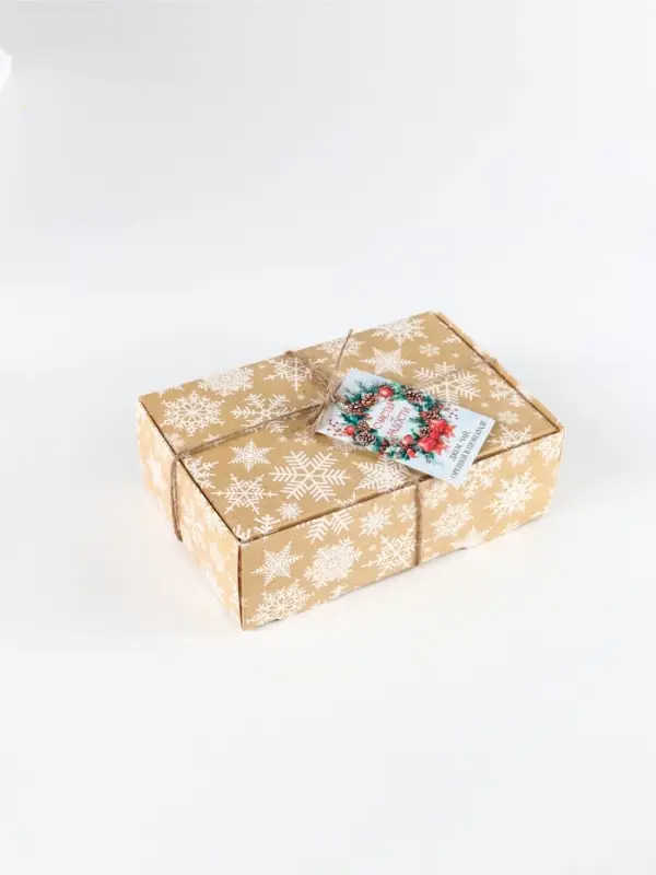 Набор новогодний Набор новогодний "Счастья и радости": джем, чай, орехи