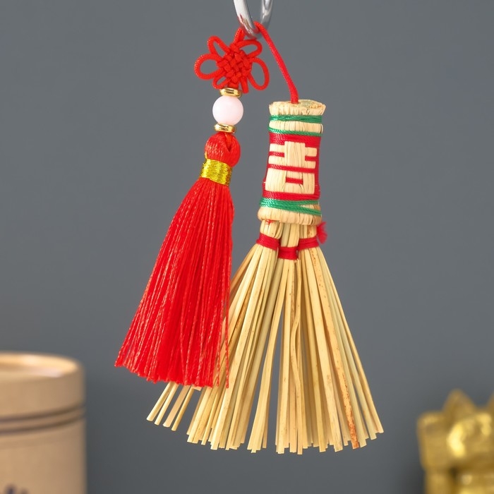 Подвеска Подвеска "Талисман. Веник с кисточкой. Иероглиф Счастье" 21,5 см