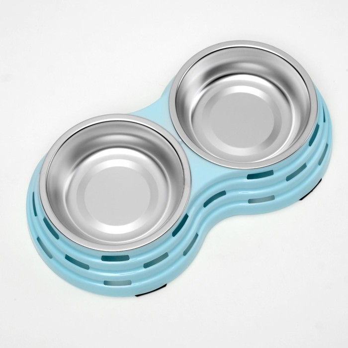 Миска металлическая двойная на пластиковом основании 2 х 160 мл, 25 х 14 х 5 см, голубая Миска металлическая двойная на пластиковом основании 2 х 160 мл, 25 х 14 х 5 см, голубая