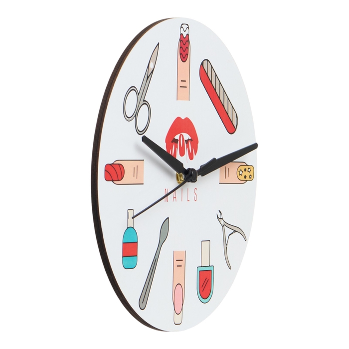 Часы настенные интерьерные   Часы настенные интерьерные  "Маникюр",  d-23 см