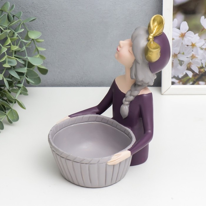 Сувенир полистоун вазон  Сувенир полистоун вазон "Девочка с косой с бантом на голове" 21х13х14 см