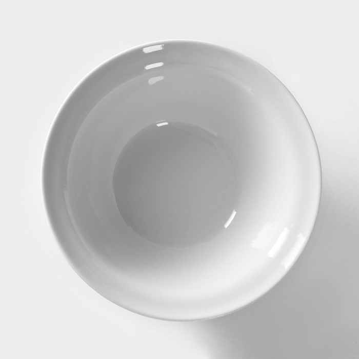 Тарелка фарфоровая «Идиллия», 550 мл, d=17 см, белая Тарелка фарфоровая «Идиллия», 550 мл, d=17 см, белая