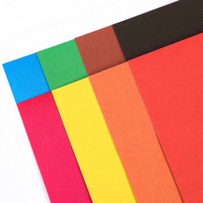 Картон цветной, А4, 8 листов, 8 цветов, немелованный, односторонний, в папке, 220 г/м², Минни Маус и Единорог Картон цветной, А4, 8 листов, 8 цветов, немелованный, односторонний, в папке, 220 г/м², Минни Маус и Единорог