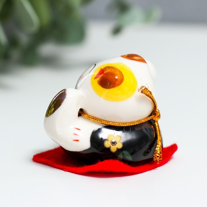 Сувенир керамика Сувенир керамика "Манэки-нэко - наслаждение" 4,5х3,8х4,6 см набор 5 шт