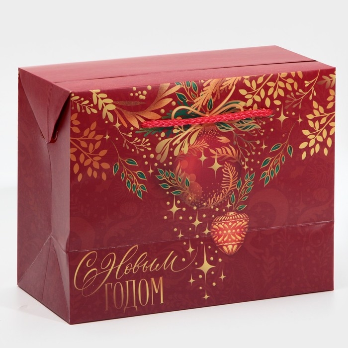 Пакет-коробка «Золото», 23 х 18 х 11 см, Новый год Пакет-коробка «Золото», 23 х 18 х 11 см, Новый год