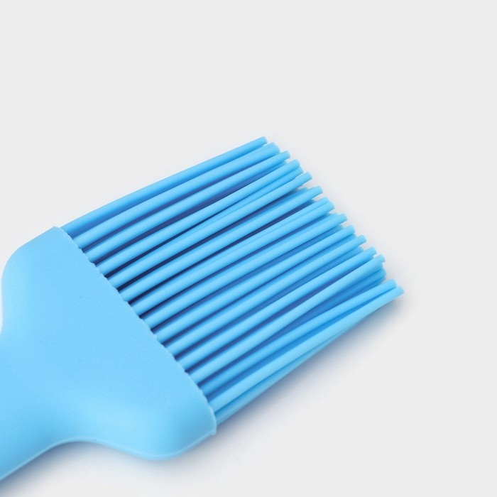 Кисть Доляна «Люкс», силикон, 27×4,6×1 см, цвет голубой Кисть Доляна «Люкс», силикон, 27×4,6×1 см, цвет голубой