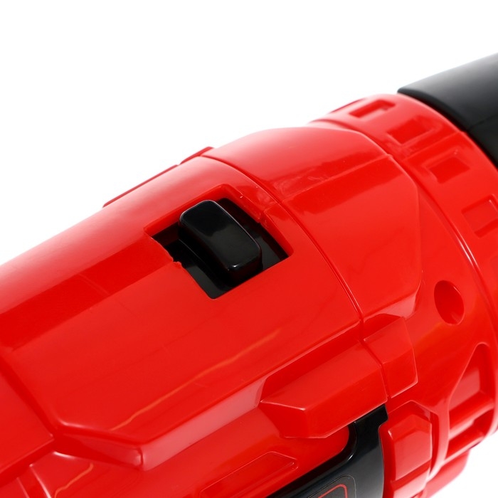 Шуруповёрт с насадками «Мастер на все руки», насадка пила и лобзик в комплекте Шуруповёрт с насадками «Мастер на все руки», насадка пила и лобзик в комплекте