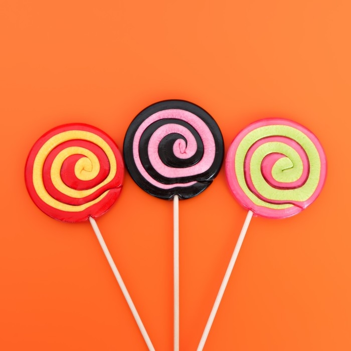 Карамель леденцовая "Завиток" на палочке Манго, Бабл Гам и Тутти-Фрути, 30 г