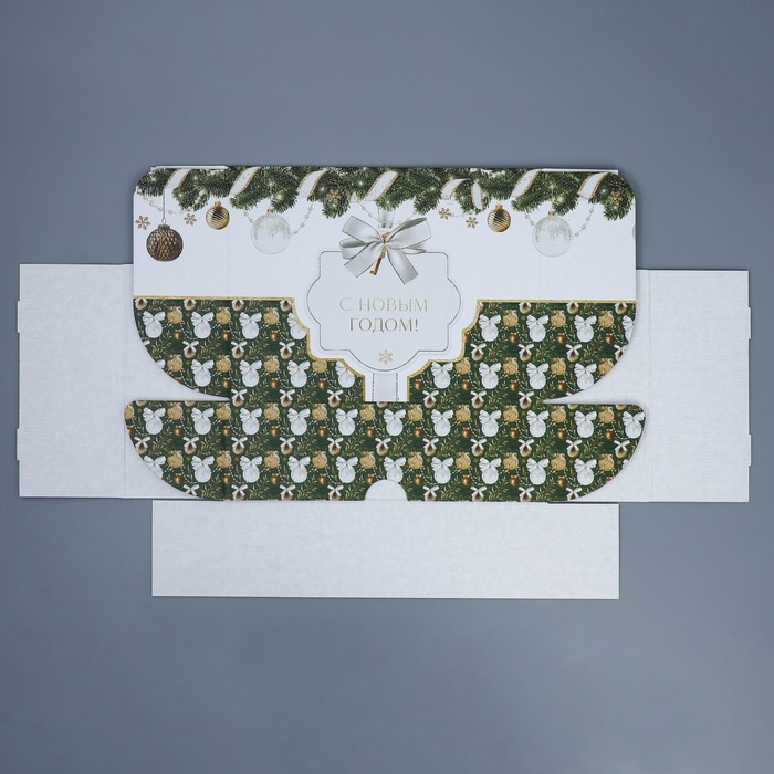 Коробка подарочная новогодняя складная «Роскошь золота», 30,7 х 22 х 9,5 см, Новый год Коробка подарочная новогодняя складная «Роскошь золота», 30,7 х 22 х 9,5 см, Новый год