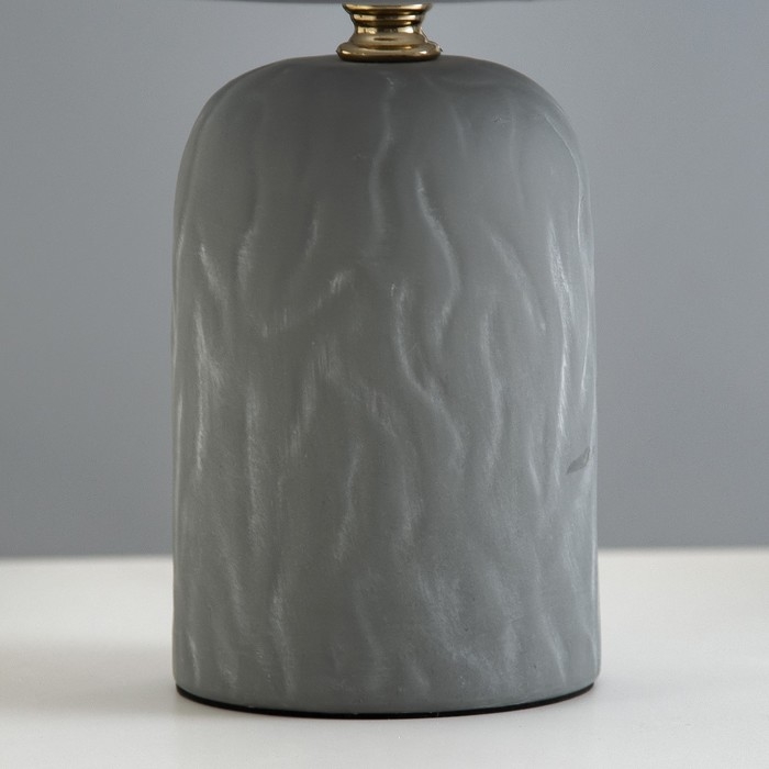 Настольная лампа Настольная лампа "Фенди" Е14 40Вт серый 17,8х17,8х30 см RISALUX