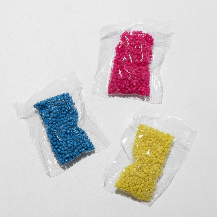 Набор для создания украшений «Мишка», 4 вида бусин, 20 соединительных колец, 10 карабинов, резинка Набор для создания украшений «Мишка», 4 вида бусин, 20 соединительных колец, 10 карабинов, резинка