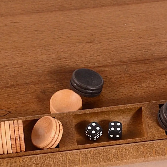 Нарды деревянные большие, резные  Нарды деревянные большие, резные "Мишки в лесу", доска из массива бука, патина, 50 х 58 см