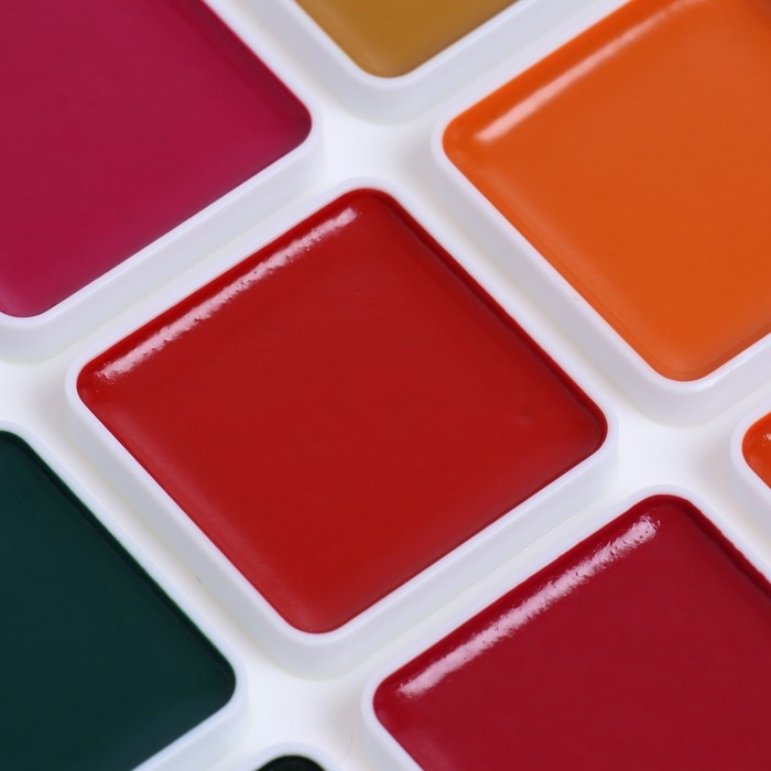 Акварель 18 цветов Гамма  Акварель 18 цветов Гамма "Классическая", медовая, без кисти, пластик, европодвес 1009196