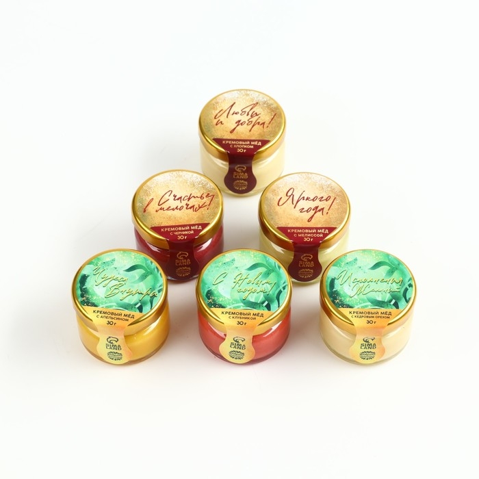 Подарочный набор «Золотого года»: чай с ванилью и карамелью 50 г., крем-мёд (6 шт. x 30 г.) Подарочный набор «Золотого года»: чай с ванилью и карамелью 50 г., крем-мёд (6 шт. x 30 г.)