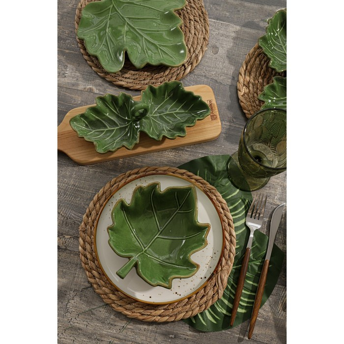 Блюдо сервировочное Доляна «Лист», 20,2×2,2 см, цвет зелёный Блюдо сервировочное Доляна «Лист», 20,2×2,2 см, цвет зелёный
