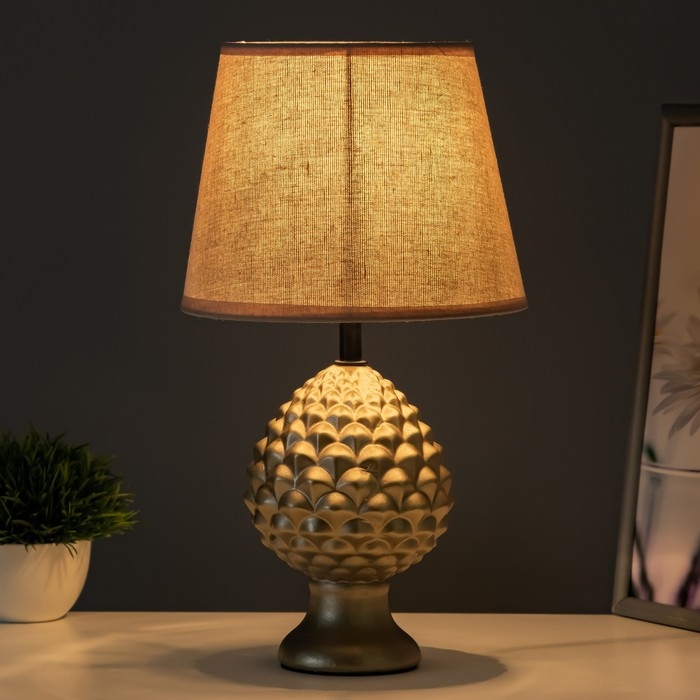 Настольная лампа Настольная лампа "Мухамера" Е27 40Вт золото 19х19х37см RISALUX