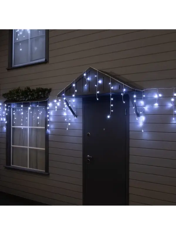 Гирлянда &laquo;Бахрома&raquo; 25&times;0.7 м, IP44, УМС, белая нить, 450 LED, свечение белое, 220 В
